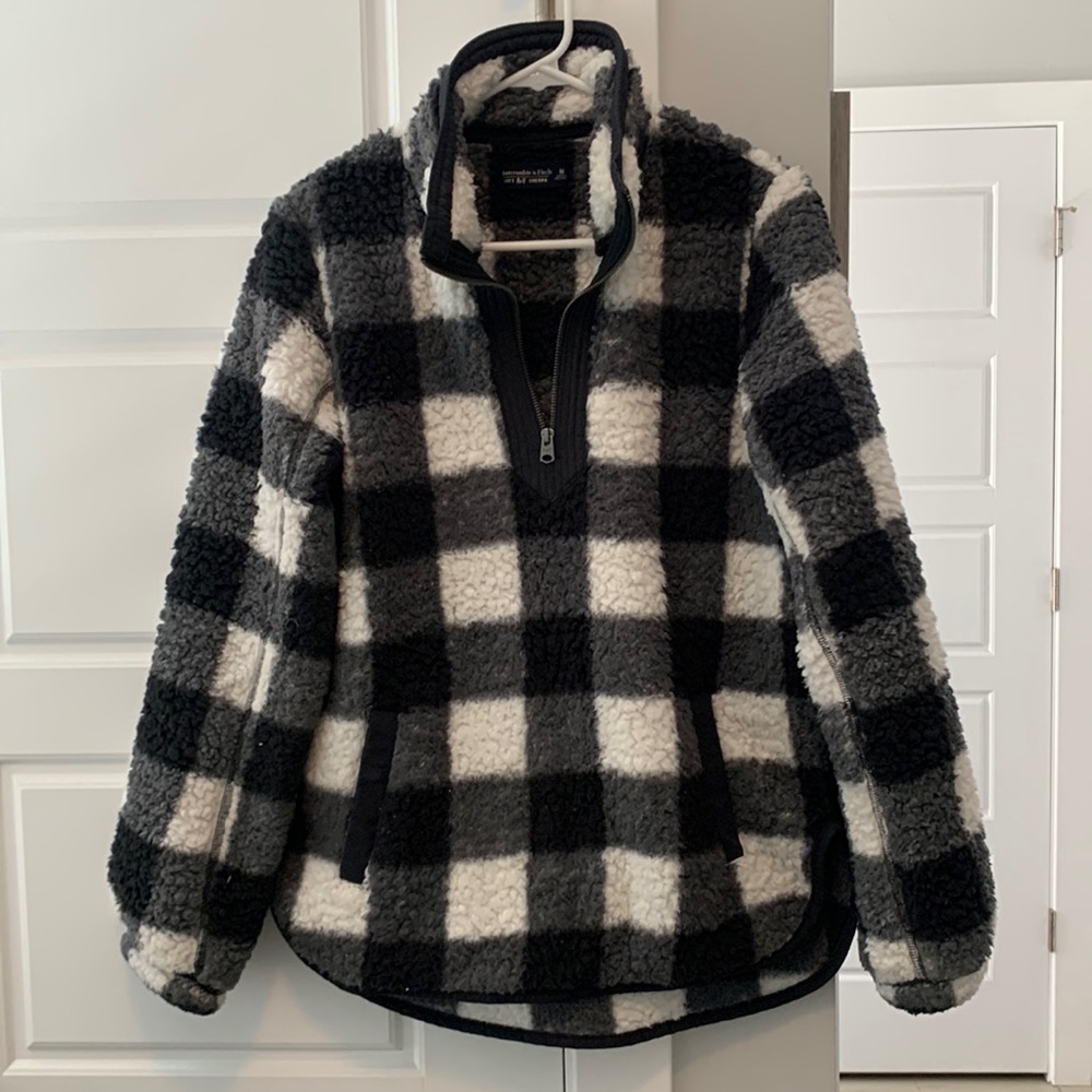 Abercrombie & Fitch Sherpa Pullover